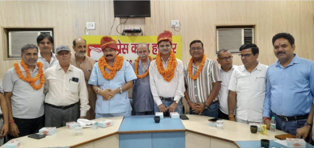 नेशनल यूनियन ऑफ जनरलिस्ट इंडिया हरिद्वार की कार्यकारिणी का सर्वसम्मति से चुनाव संपन्न नरेश गुप्ता अध्यक्ष और संदीप रावत महामंत्री चुने गए