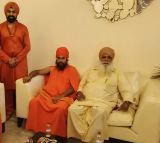 महंत जसविंदर सिंह सोढ़ी महाराज की पुण्यतिथी श्रद्धापूर्वक मनायी गयी