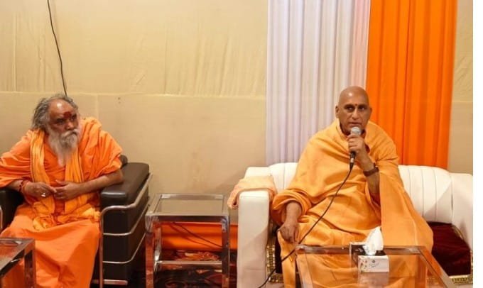 ब्रह्मलीन करुणामूर्ति पूज्यपाद गुरुदेव श्री स्वामी सत्यमित्रानन्द गिरि जी महाराज की पावन स्मृति में भव्य “श्रीविग्रह मूर्ति स्थापना समारोह”     सनातन समन्वय परम्परा का दिव्य आध्यात्मिक महोत्सव हरिद्वार