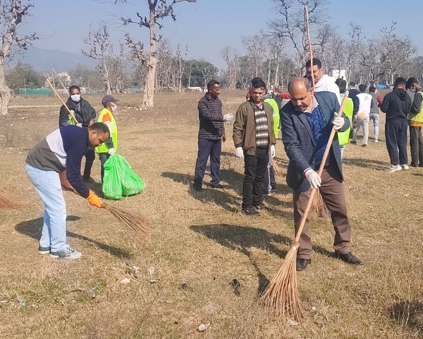 जिलाधिकारी मयूर दीक्षित ने हरिद्वार जनपद को साफ स्वच्छ जनपद बनाने का जो संकल्प लिया है उसका असर धरातल पर दिखने लगा है