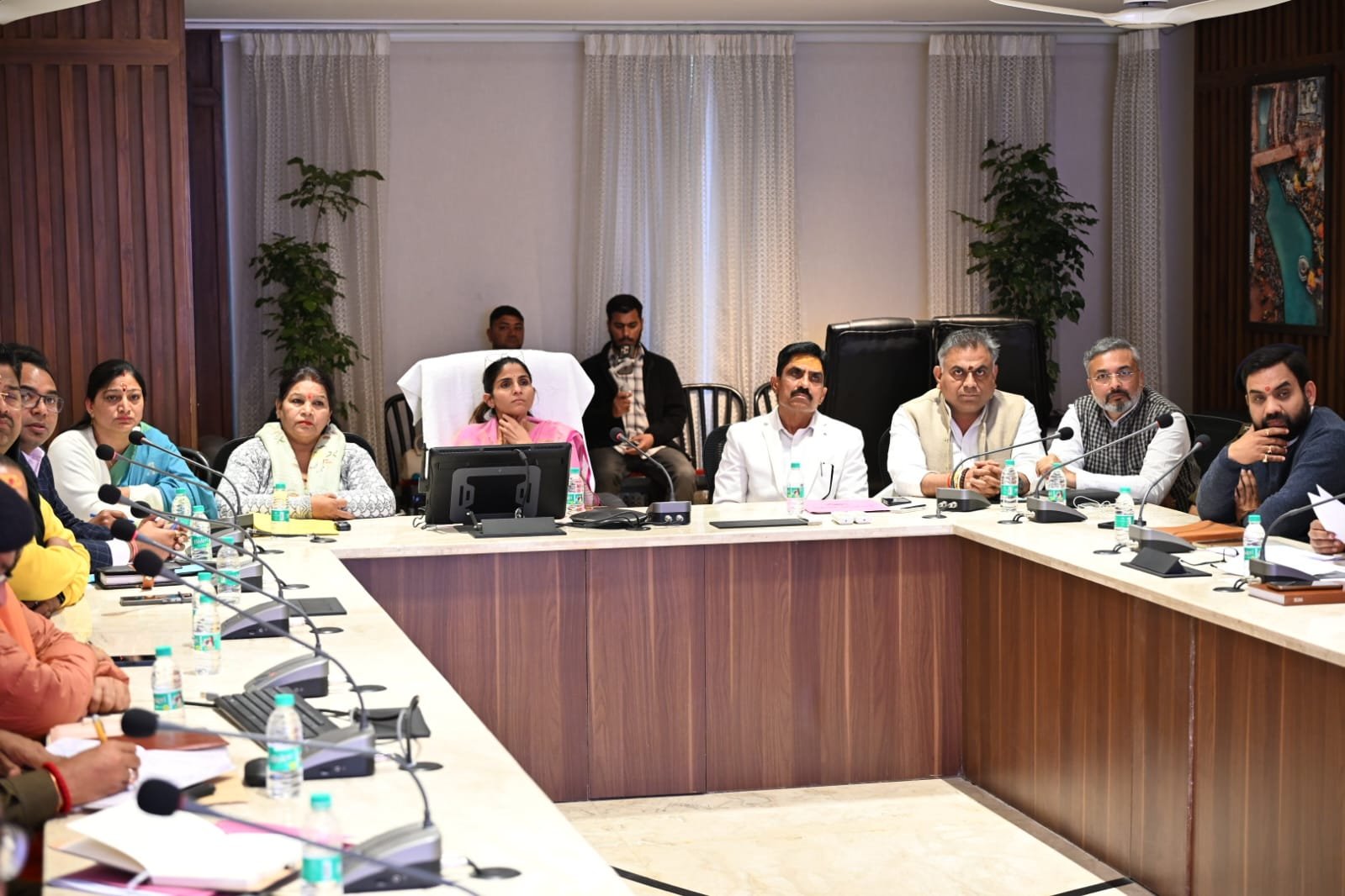 मेलाधिकारी की अध्यक्षता में कुंभ मेला को लेकर परामर्शदात्री समिति की बैठक आयोजित