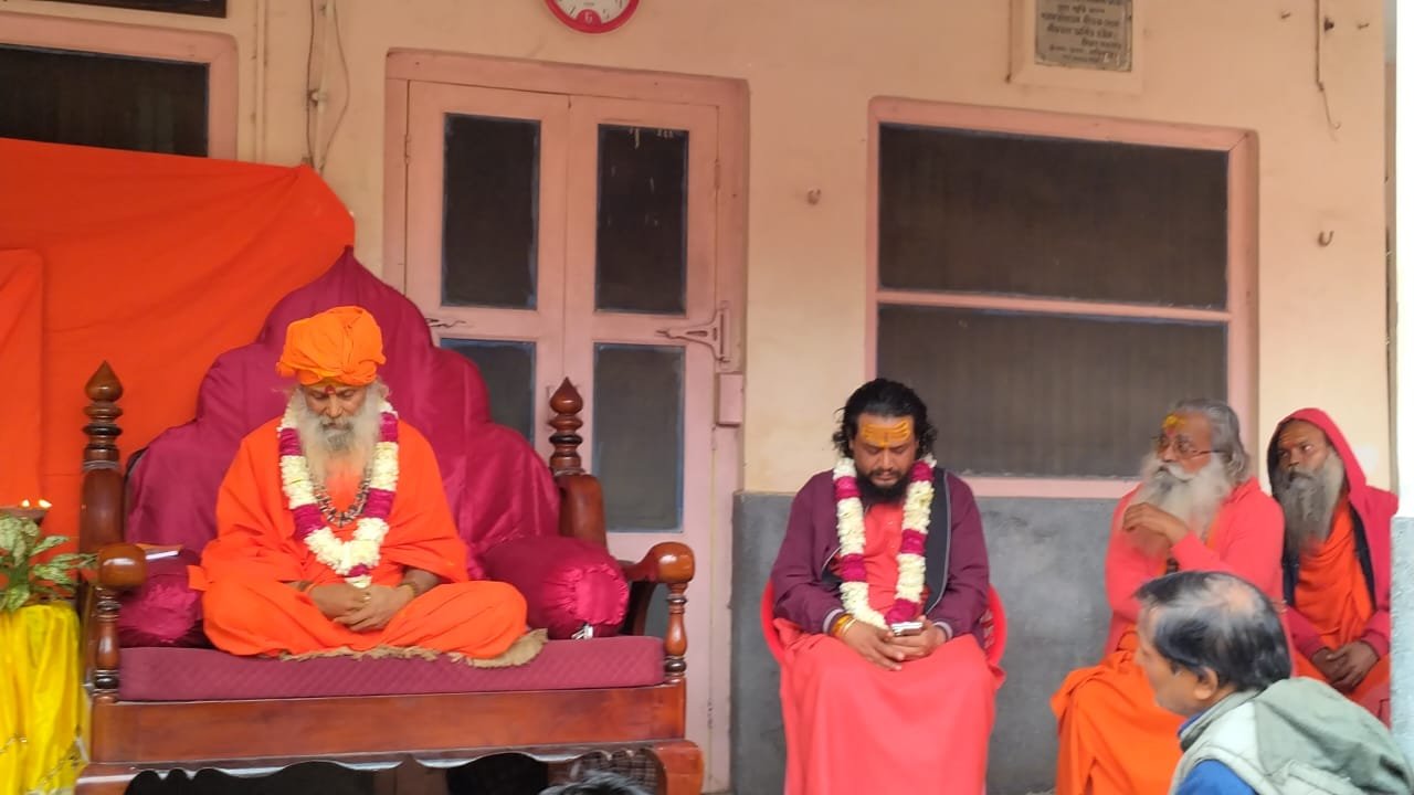 स्वामी महादेवानन्द सरस्वती महाराज की जयंती बड़े ही धूमधाम हर्षोल्लास के साथ मनायी गई