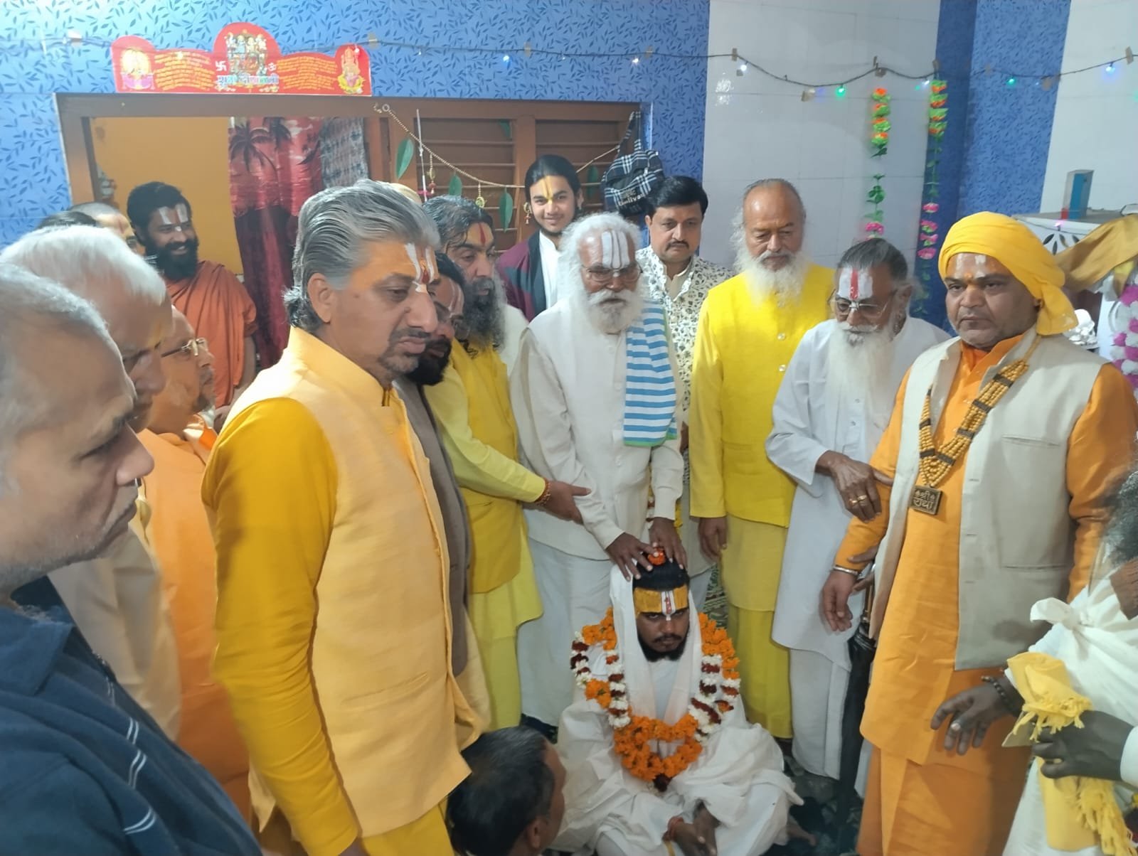 जनार्दन आश्रम के महंत स्वामी रामचरण दास महाराज ने अपने उत्तराधिकारी हर्ष दास महाराज का किया पट्टाभिषेक