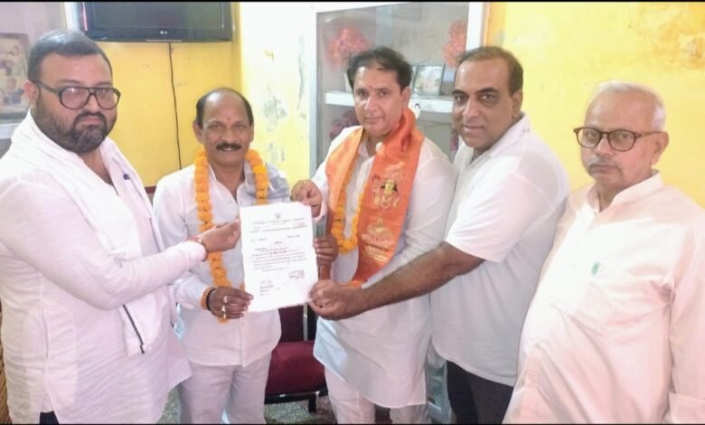 वरिष्ठ कांग्रेस नेता मधुकांत गिरि को ओबीसी प्रकोष्ठ का प्रदेश महासचिव नियुक्त किया गया