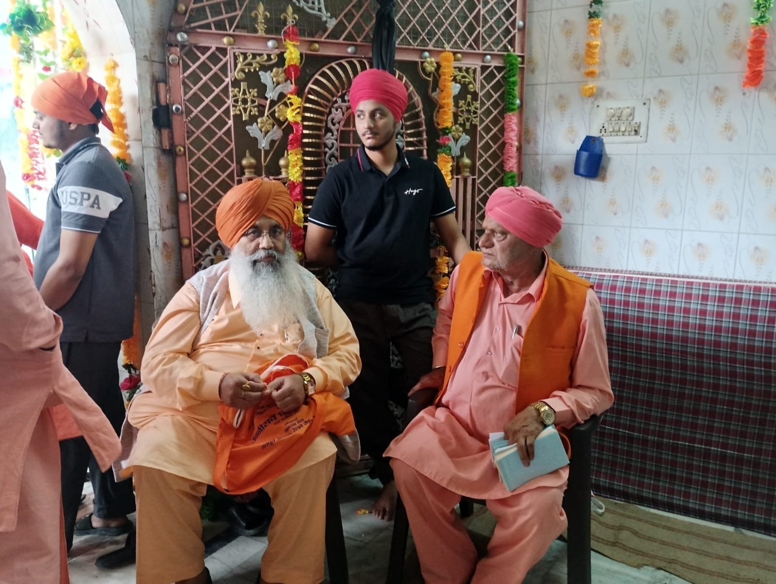 भूपतवाला स्थित मुखिया गली में स्थित सतगुरु ईश्वर कृपा धर्म कुटी में प्रातः स्मरणीय गुरु भगवान की पावन पुण्य स्मृति में विशाल संत समागम एवं संत भंडारे का भव्य आयोजन