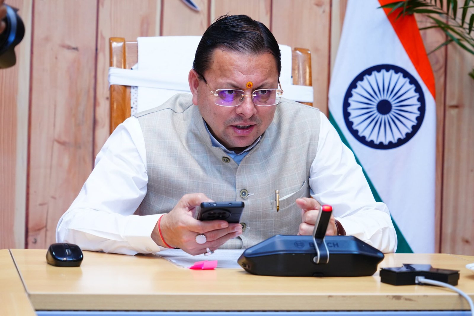 मुख्यमंत्री श्री पुष्कर सिंह धामी ने नवनियुक्त कार्मिकों को पत्र लिखकर दी शुभकामनाएं