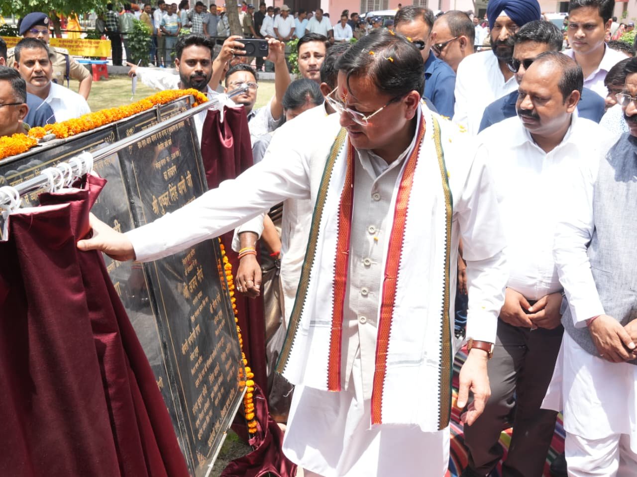 खटीमा में मुख्यमंत्री पुष्कर सिंह धामी ने 89 लाख रुपये की विकास योजनाओं का किया लोकार्पण