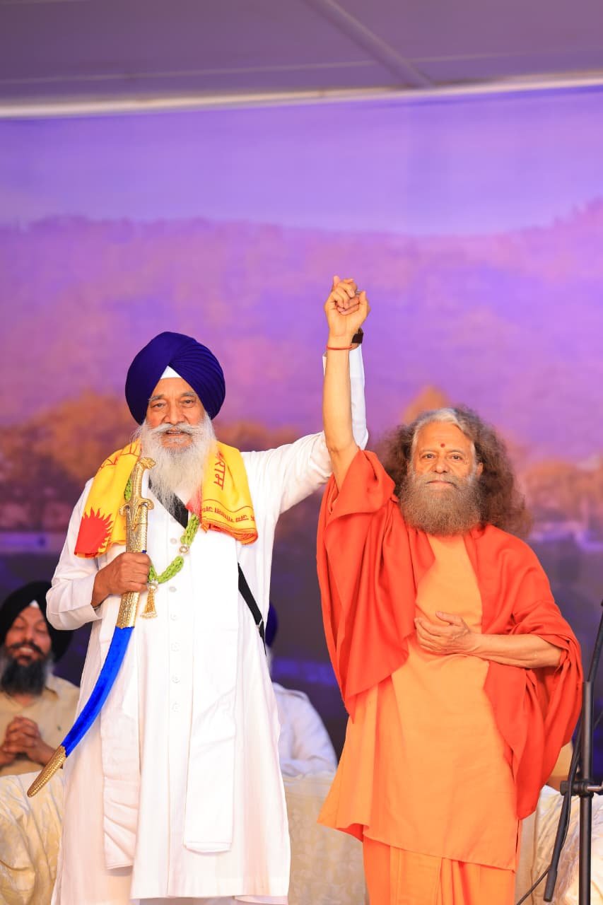 परमार्थ निकेतन पधारे पूर्व जत्थेदार अकाल तख्त साहब सरदार श्री ज्ञानी गुरूबचन सिंह जी महाराज