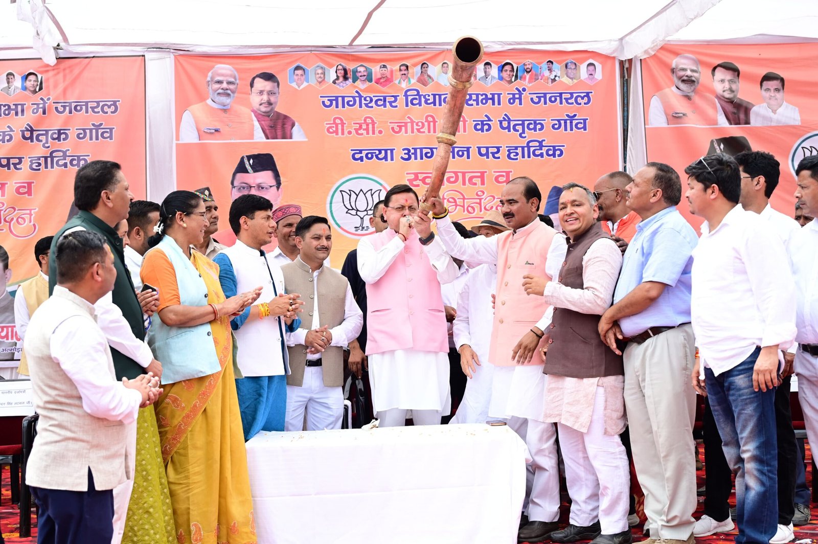 मुख्यमंत्री ने दन्या में जनसभा को किया संबोधित, क्षेत्र के विकास की कई महत्वपूर्ण घोषणाएं
