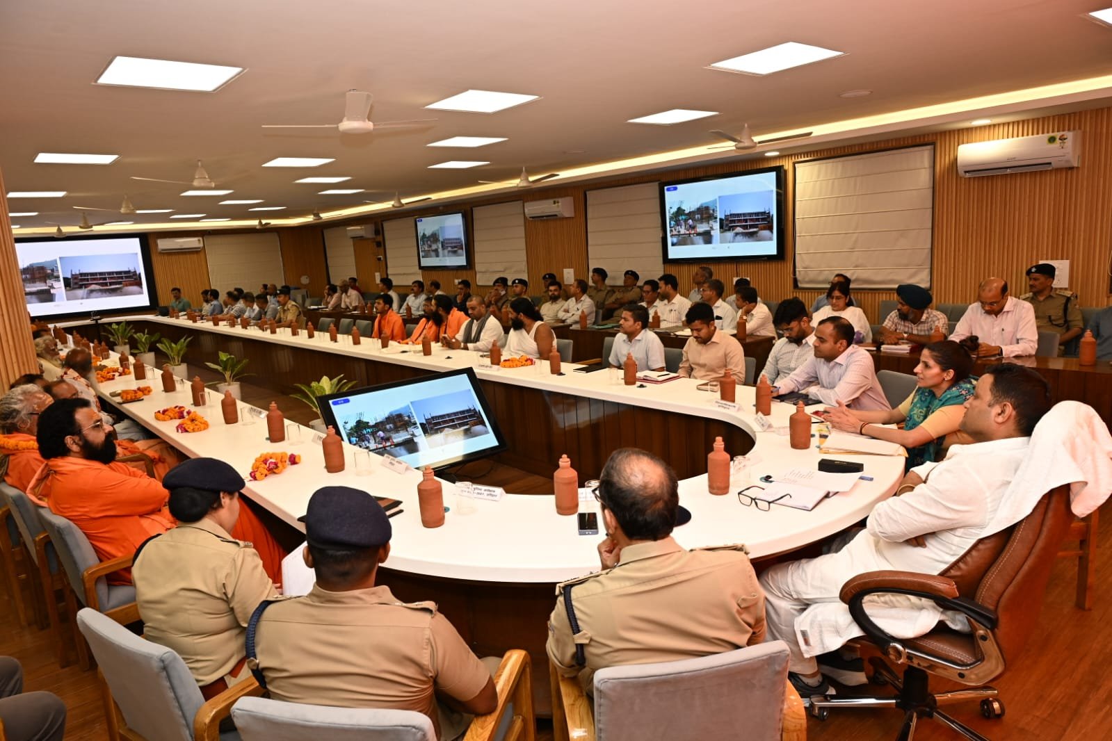 संत समाज के मार्गदर्शन और सहयोग से ऐतिहासिक बनेगा कुंभ-2027 : शहरी विकास मंत्री श्री राम सिंह कैड़ा
