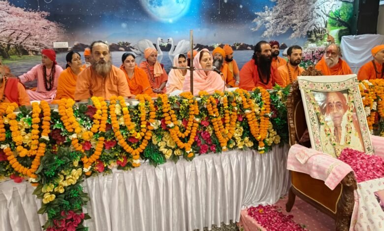 ब्रह्मलीन स्वामी केशवानंद पुरी महाराज संत समाज की दिव्य विभूति थे, सनातन धर्म के प्रचार प्रसार और मानव कल्याण में उनका योगदान सदैव स्मरणीय रहेगा : श्रीमहंत डा.रविंद्रपुरी महाराज
