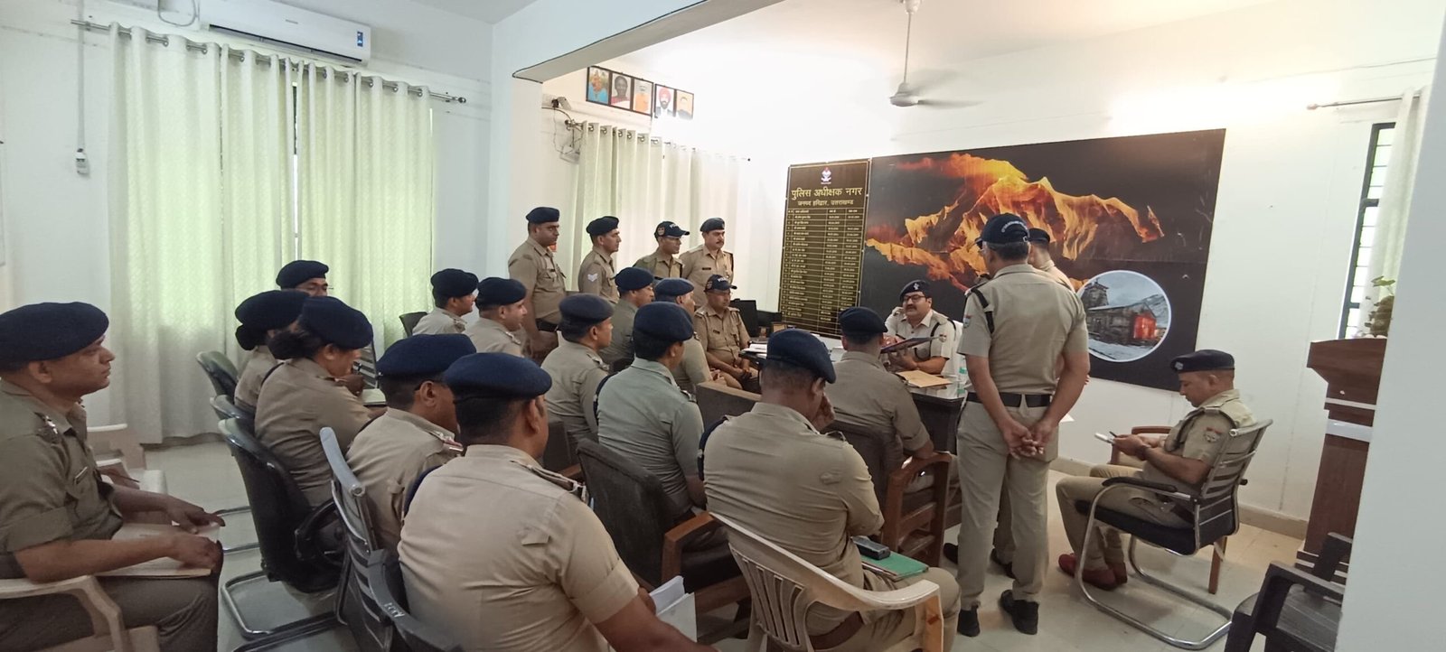 एसपी सिटी द्वारा मुकदमों की वर्तमान प्रगति सहित निस्तारण में लग रहे समय की जानी वजह