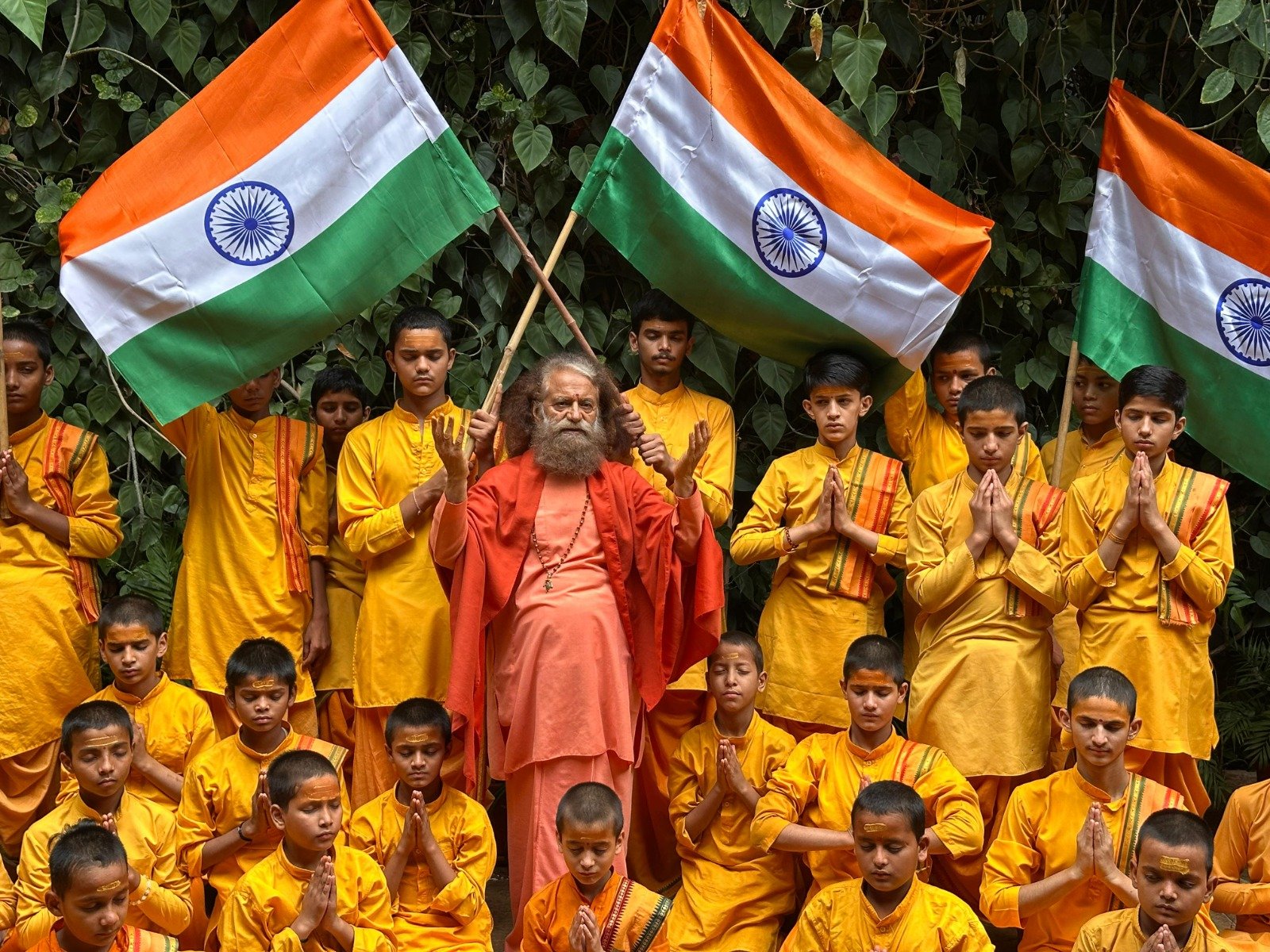राष्ट्रीय ध्वज अंगीकरण दिवस पर पूज्य स्वामी चिदानन्द सरस्वती जी का संदेश तिरंगा, भारत की आत्मा, स्वाभिमान और एकता का जीवंत प्रतीक