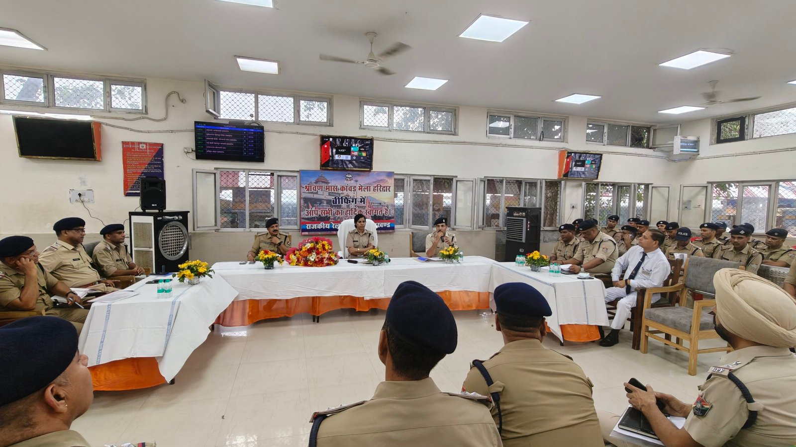 कांवड़ मेला 2026 में जीआरपी उत्तराखंड ने संभाला सुरक्षा का मोर्चा, श्रद्धालुओं की सुरक्षित एवं सुगम रेल यात्रा सर्वोच्च प्राथमिकता