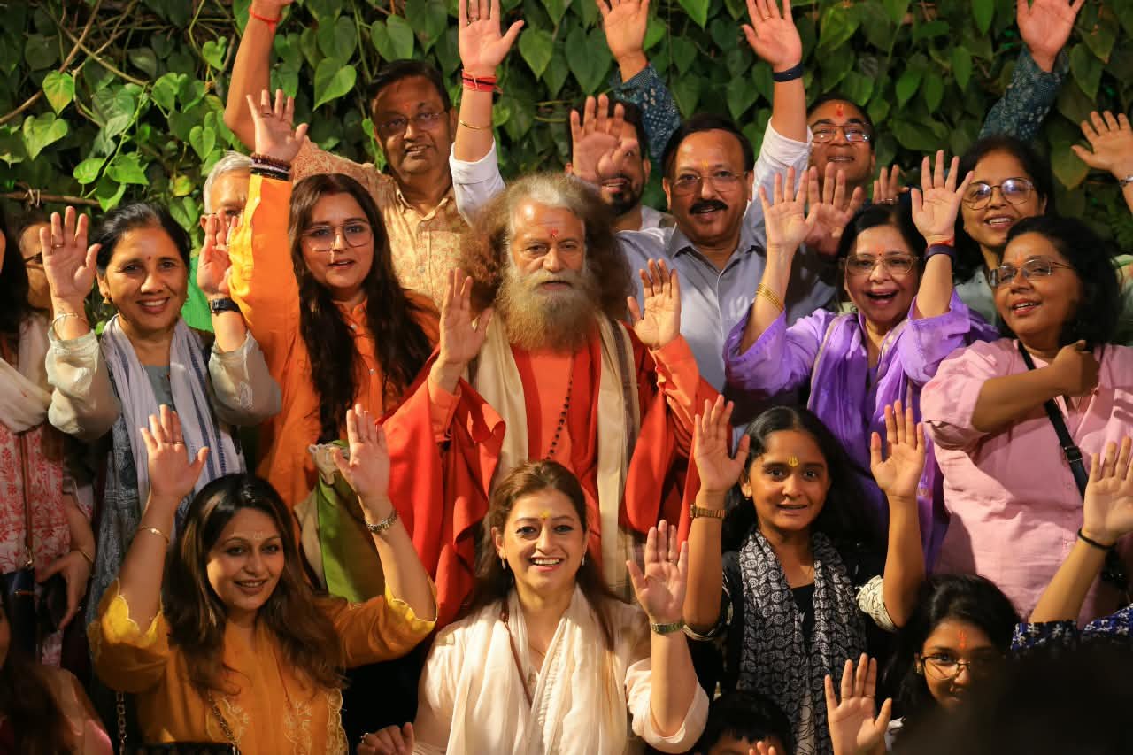 परमार्थ निकेतन में पूज्य स्वामी चिदानन्द सरस्वती जी ने श्रद्धालुओं को दिया तीर्थाटन एवं तीर्थसेवन का संदेश
